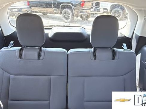 Used 2025 Ford Explorer Active RWD image 13