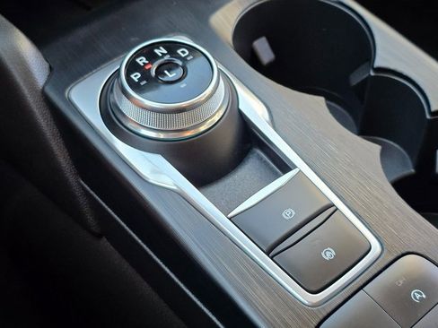 Used 2025 Ford Escape Active image 27