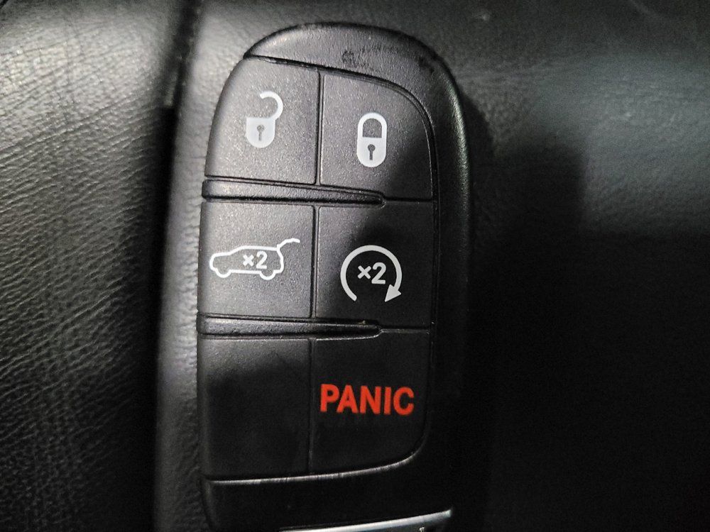 Used 2019 Jeep Grand Cherokee Limited AWD/4WD image 32