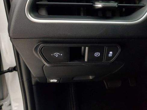 Used 2025 Kia K4 FWD image 12