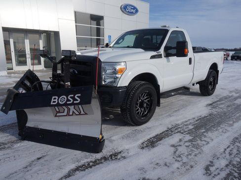 Used 2015 Ford F350 XL image 2