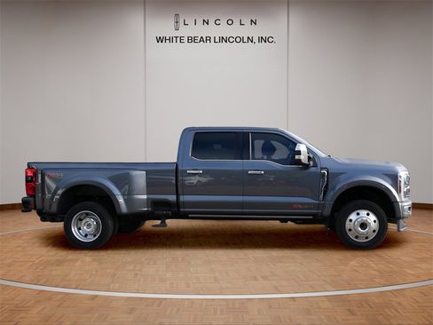 Used 2024 Ford F450 Limited w/ FX4 Off-Road Package image 4
