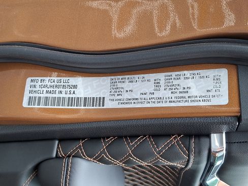New 2026 Jeep Grand Cherokee Summit AWD/4WD image 18