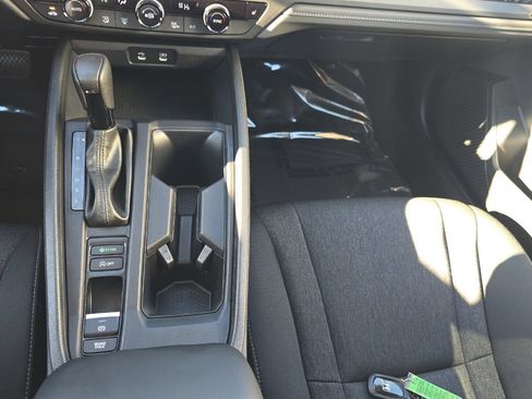 Used 2023 Honda Accord EX image 19