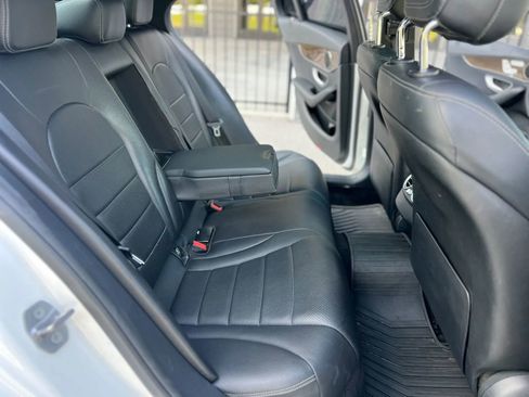 Used 2018 Mercedes-Benz C 300 Sedan w/ Premium Package image 10