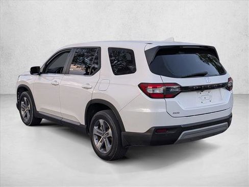 Used 2024 Honda Pilot EX-L image 7