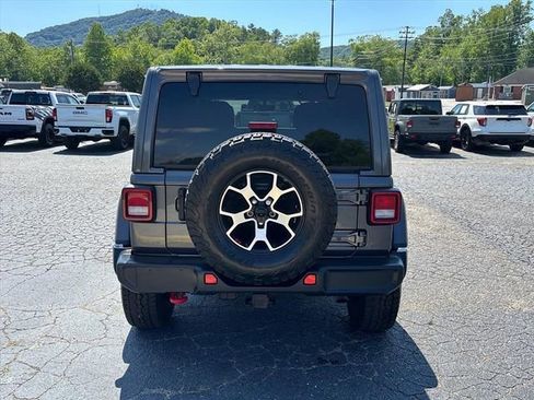Used 2022 Jeep Wrangler Unlimited Rubicon w/ Cold Weather Group AWD/4WD image 6