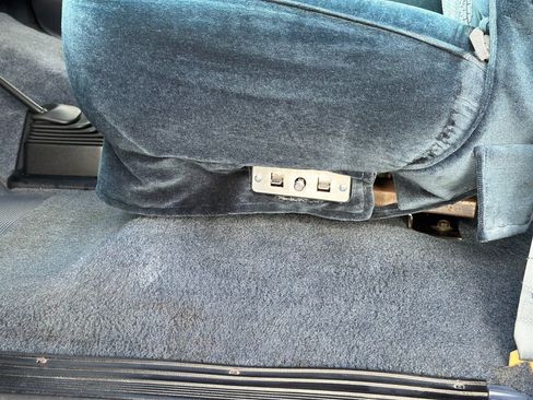 Used 1990 Ford F350 4x4 Crew Cab image 32