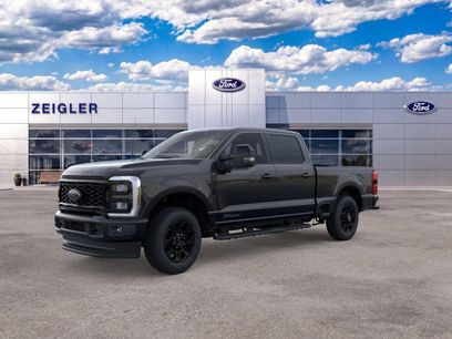 New 2026 Ford F250 Lariat w/ Black Appearance Package