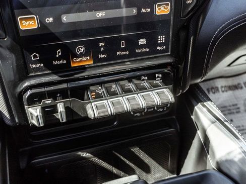 Used 2022 RAM 1500 Limited w/ Body-Colour Bumper Group image 22