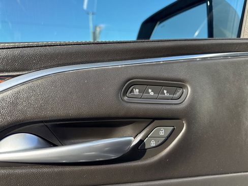 Used 2023 Cadillac Escalade ESV Premium Luxury w/ Performance Package image 11