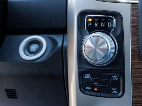 Used 2017 RAM 1500 Laramie w/ Convenience Group AWD/4WD image 27