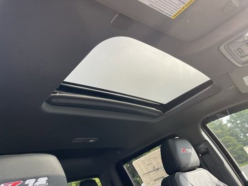 New 2025 Chevrolet Silverado 1500 RST image 14