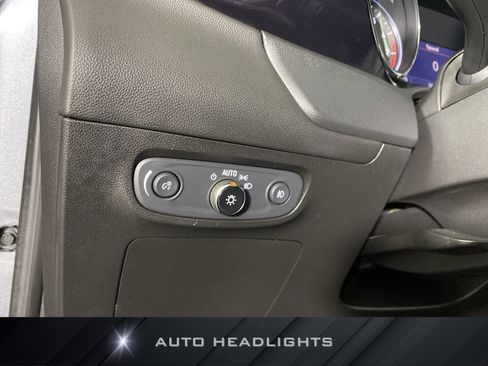 Used 2022 Buick Encore GX Preferred w/ Cold Weather Comfort Package image 24