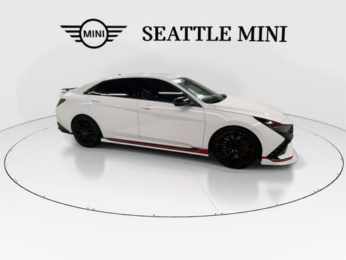Used 2023 Hyundai Elantra N image 13