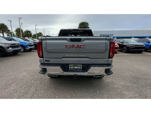 Used 2023 GMC Sierra 1500 SLT w/ SLT Premium Package image 3