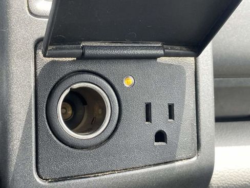 Used 2019 Ford F550 4x4 Regular Cab Super Duty w/ XL Value Package image 29