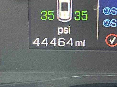 Used 2018 Cadillac XT5 Luxury w/ Driver Awareness Package FWD image 48