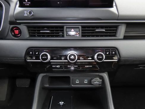 New 2026 Honda Pilot Elite image 25