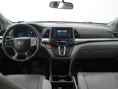 Used 2020 Honda Odyssey LX image 16