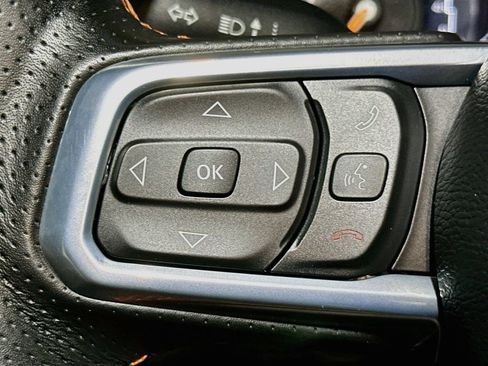 Certified 2023 Jeep Gladiator Mojave w/ LED Lighting Group AWD/4WD image 33
