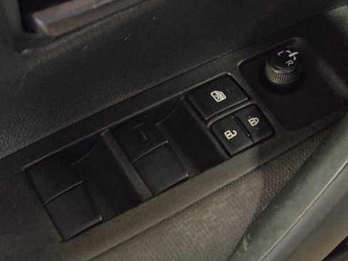 Used 2023 Toyota Corolla LE FWD image 27