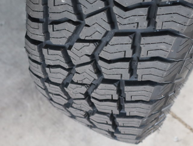 Used 2022 RAM 2500 Laramie AWD/4WD image 12