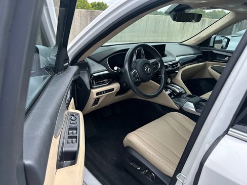 Used 2023 Acura MDX FWD image 15