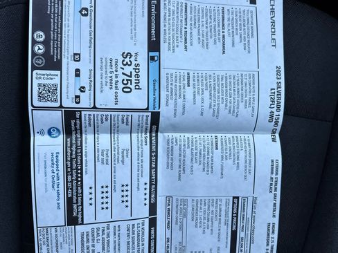 Used 2023 Chevrolet Silverado 1500 LT AWD/4WD image 27