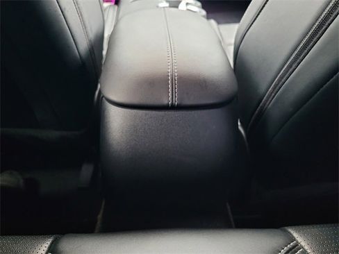 Used 2024 Ford Mustang GT Premium image 13