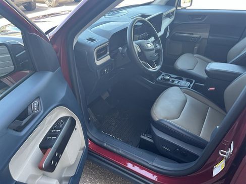 Used 2026 Ford Maverick Lariat AWD/4WD image 7