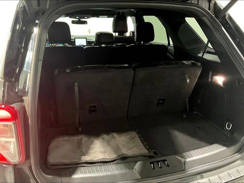 Used 2024 Ford Explorer ST-Line w/ Class IV Trailer Tow Package image 37