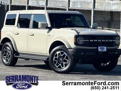 Certified 2025 Ford Bronco Outer Banks