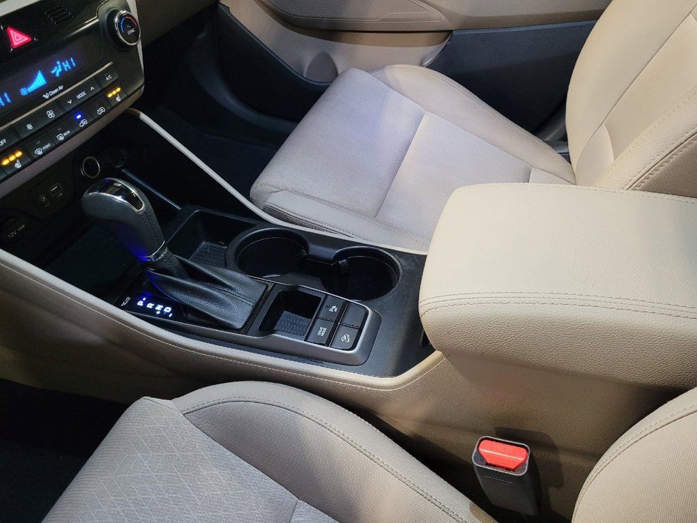 Used 2018 Hyundai Tucson Value w/ Cargo Package FWD image 26