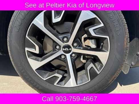 Used 2024 Kia Sportage EX FWD image 9