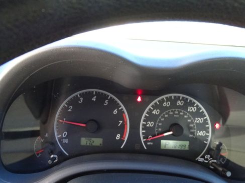 Used 2012 Toyota Corolla LE image 18