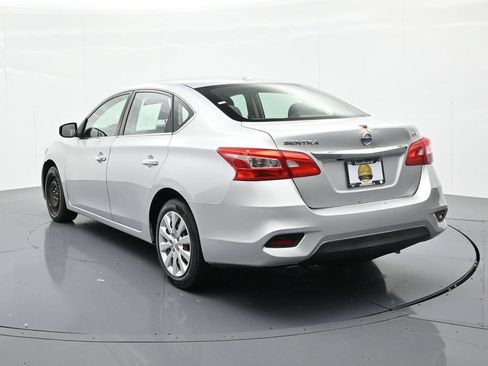 Used 2017 Nissan Sentra SV FWD image 8