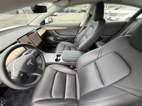 Used 2023 Tesla Model 3 Performance AWD/4WD image 11