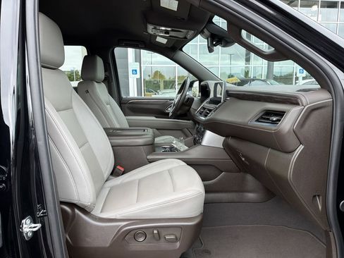 Used 2024 Chevrolet Tahoe LT RWD image 19