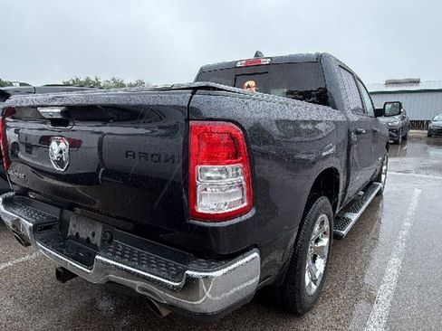 Used 2019 RAM 1500 Big Horn RWD image 15