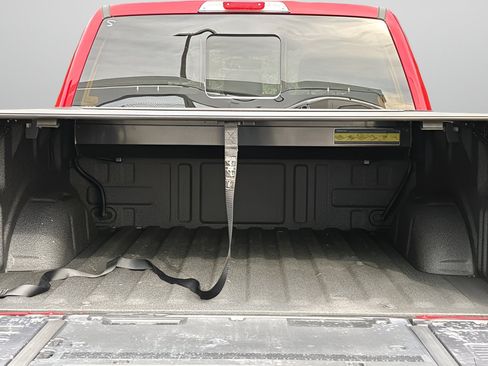 Used 2025 Ford F150 Lariat w/ Equipment Group 502A High image 8