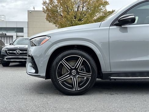 New 2026 Mercedes-Benz GLE 350 4MATIC image 9