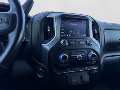 Used 2021 GMC Sierra 1500 Elevation AWD/4WD image 11