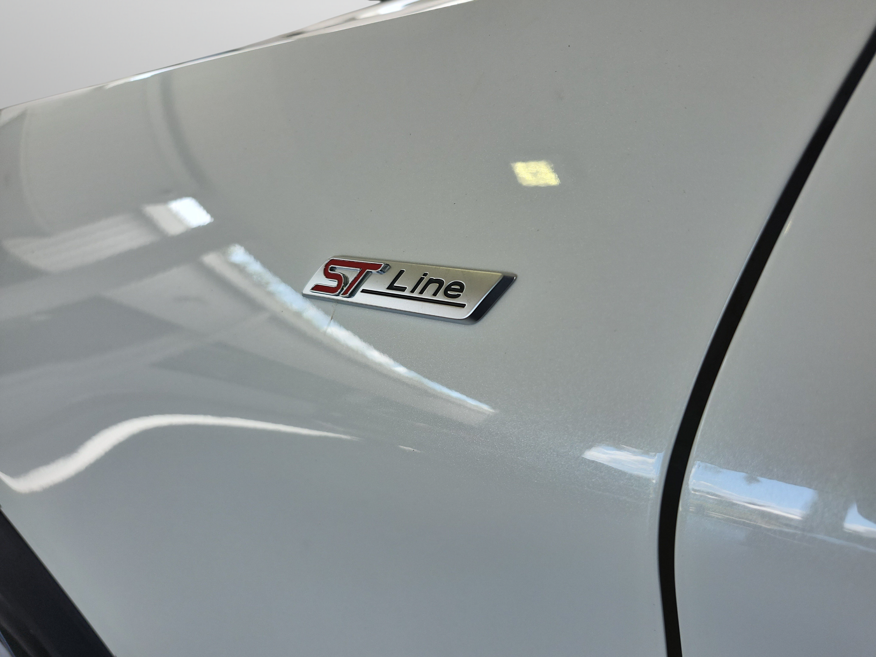 New 2026 Ford Explorer ST-Line w/ ST-Line Street Pack RWD image 24