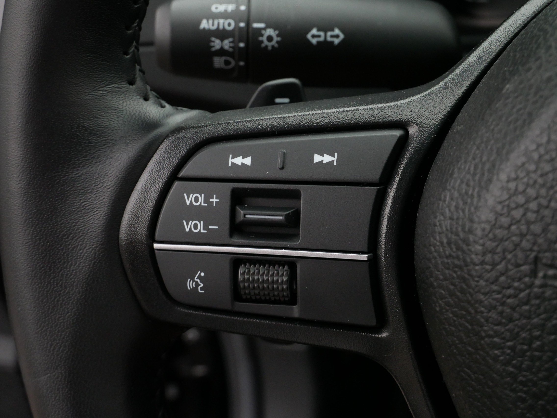 Used 2024 Honda Accord Sport image 27