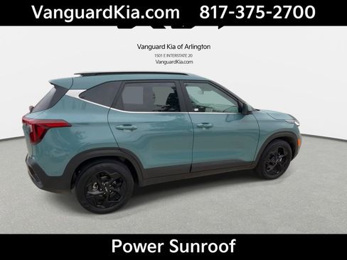 Certified 2026 Kia Seltos EX w/ EX Sunroof Package FWD image 10