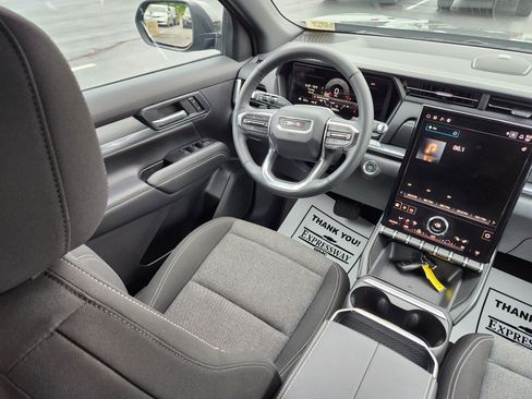 Used 2025 GMC Terrain Elevation AWD/4WD image 14