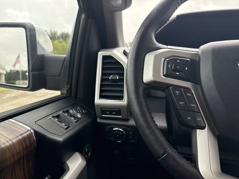 Used 2018 Ford F150 Lariat w/ Equipment Group 502A Luxury RWD image 16