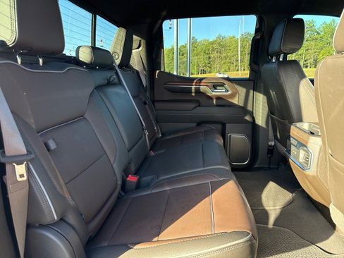 Used 2024 GMC Sierra 1500 Denali w/ Technology Package image 14