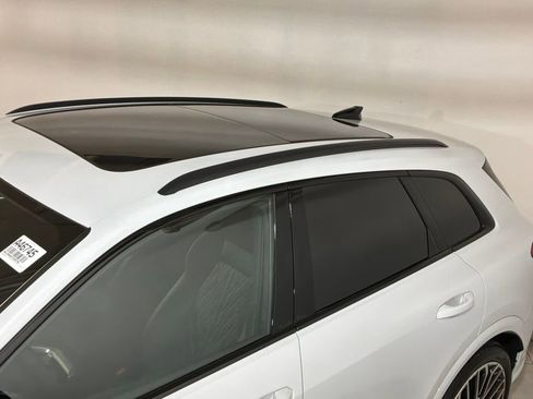 New 2026 Audi SQ5 Premium Plus image 23